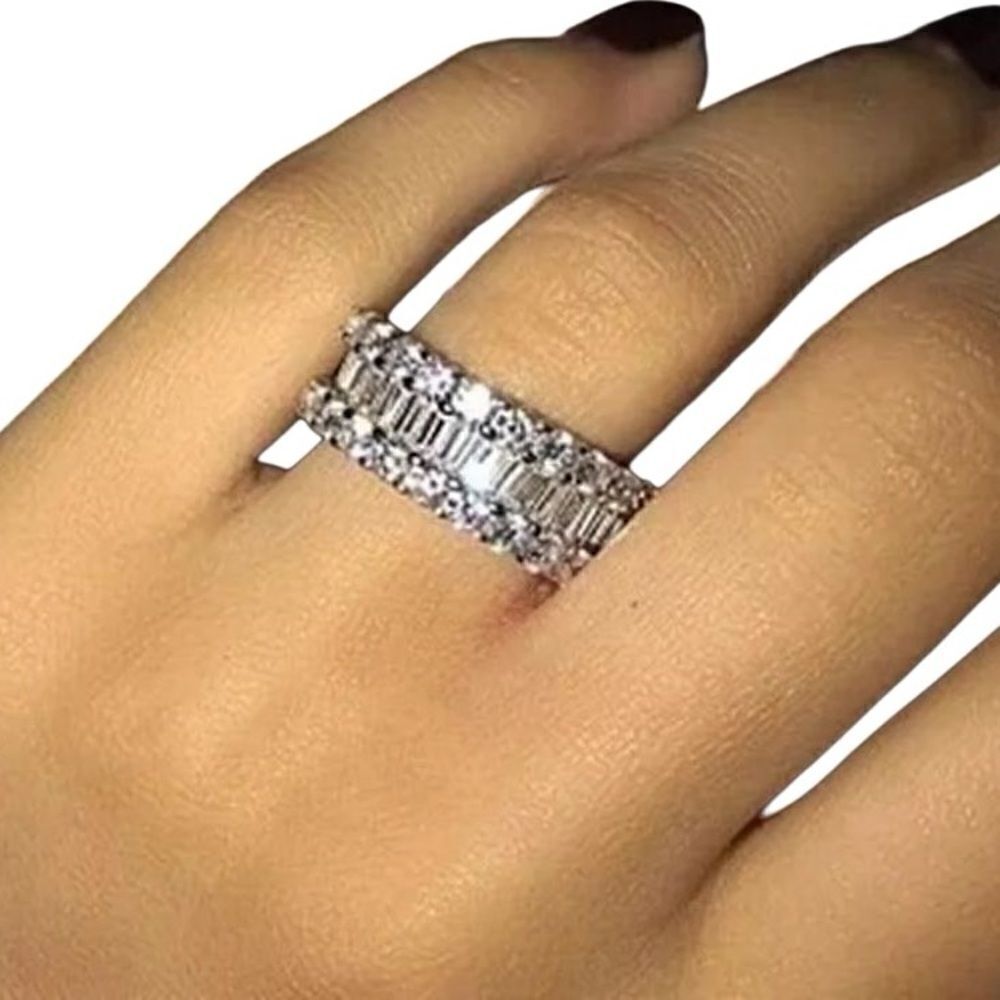 The Mistress Classic 925 Silver White Sapphire band ring sz 8